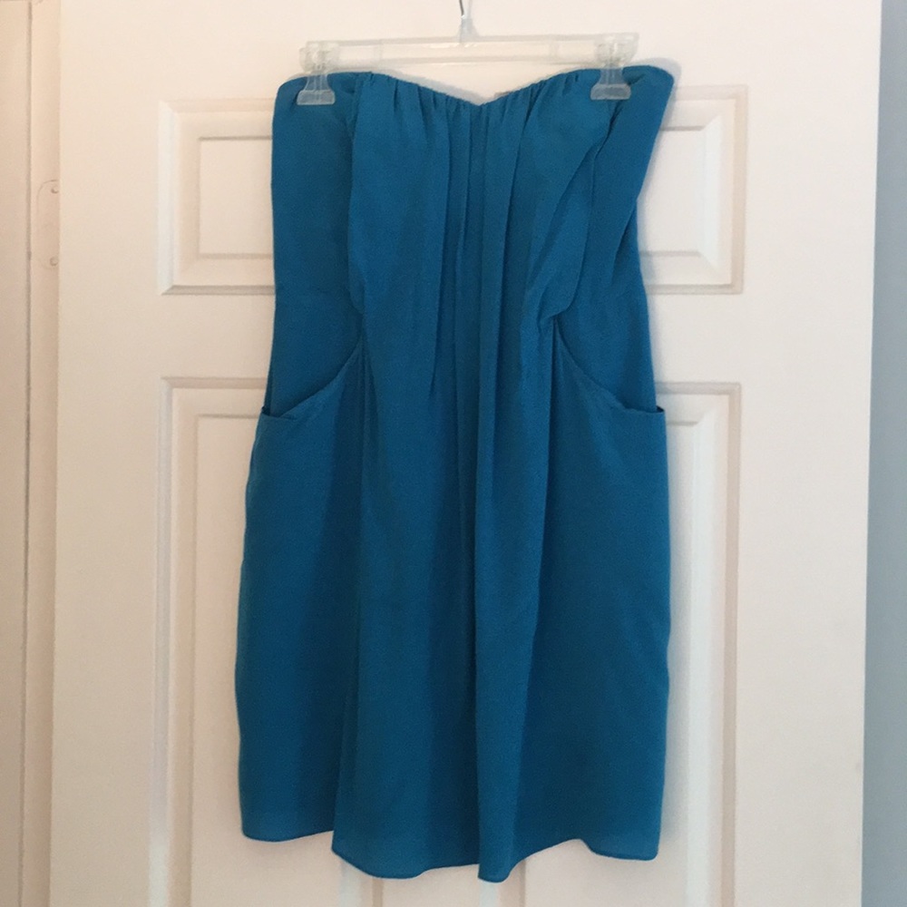 Strapless dress